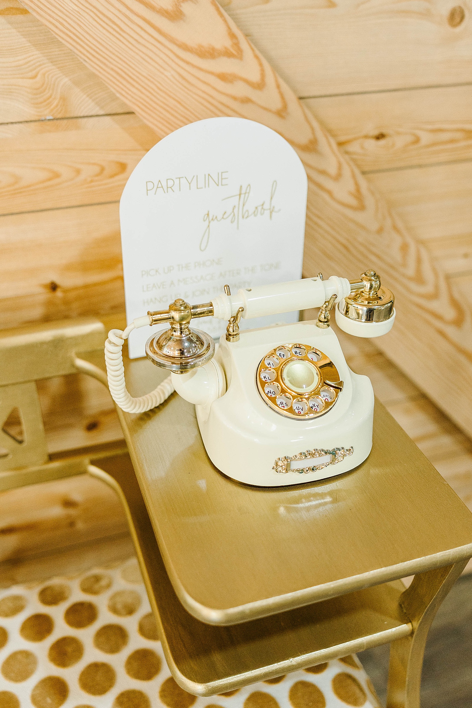 Audio guestbook at a North Carolina Wedding 